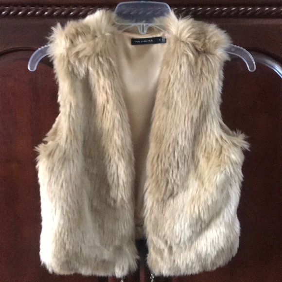 The Limited Jackets & Blazers - The limited store Beautiful Vest